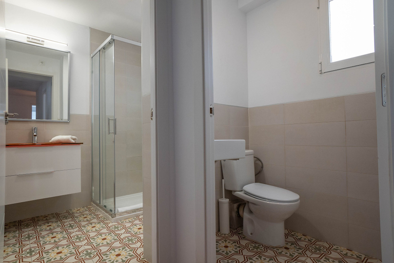 Bathroom 3, Amazinn Places - Cabañal Boutique, Valencia