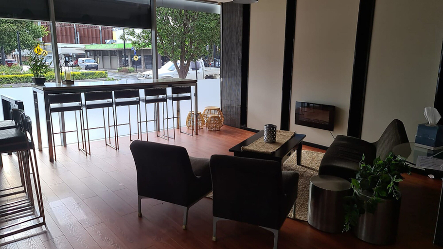 Food & Drinks, Toowoomba Central Plaza Apartment Hotel, Toowoomba - Central