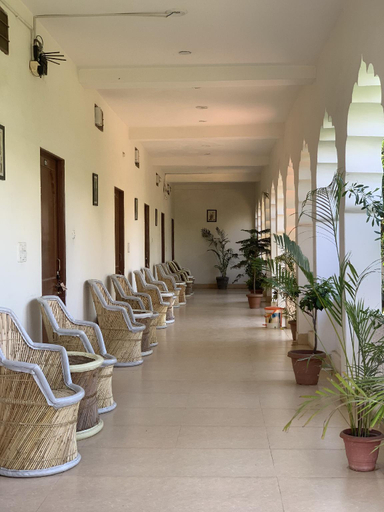 Public Area, Heli Pushkar, Ajmer