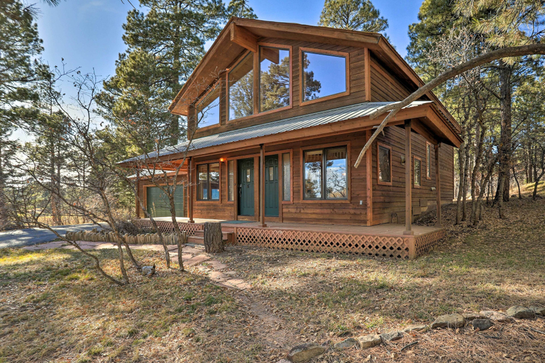 Exterior & Views 1, Pagosa Lakes Mountain Hideout with Community Perks!, Archuleta