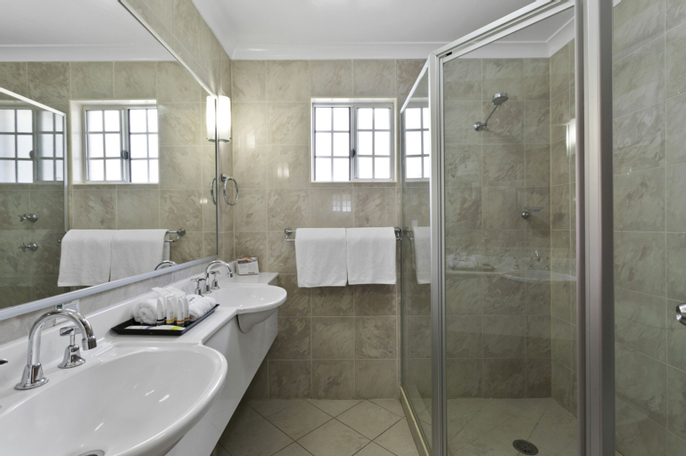 Bathroom 3