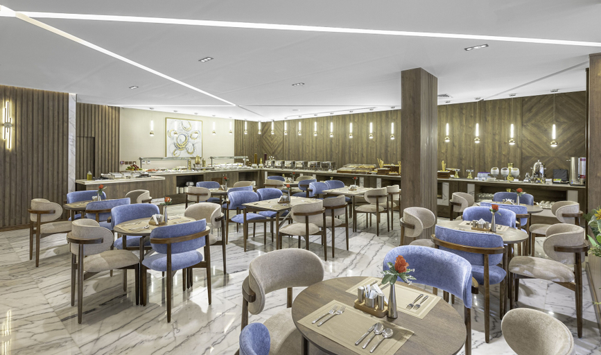 Food & Drinks 5, Seven Gardens Hotel, Riyadh