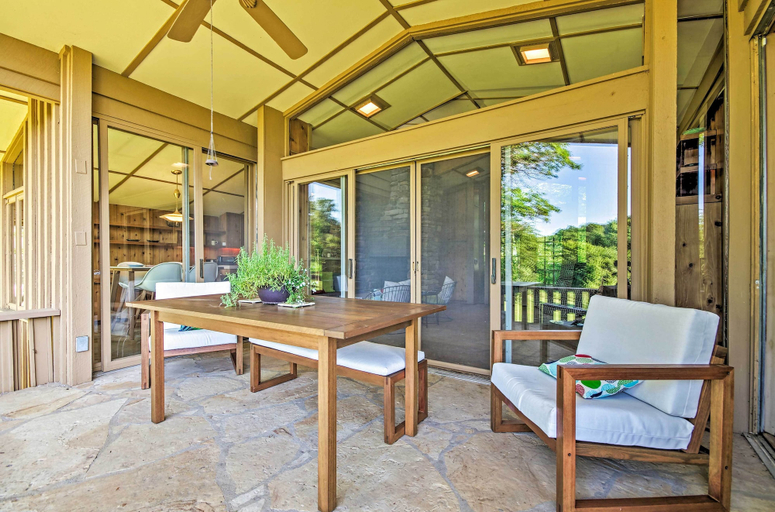 Others 5, Tranquil Mid-Century Modern Cottage with Forest View, Sharp