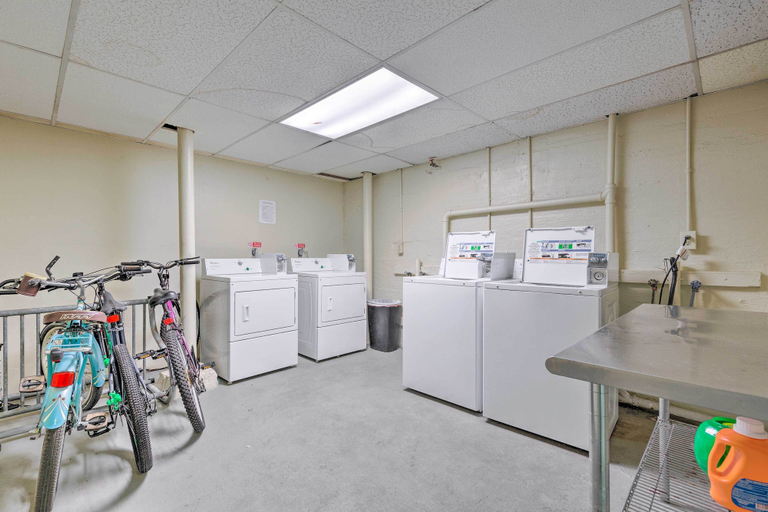 Others 4, Stunning Alabama Studio ~ 2 Mi to Dtwn Mobile!, Mobile