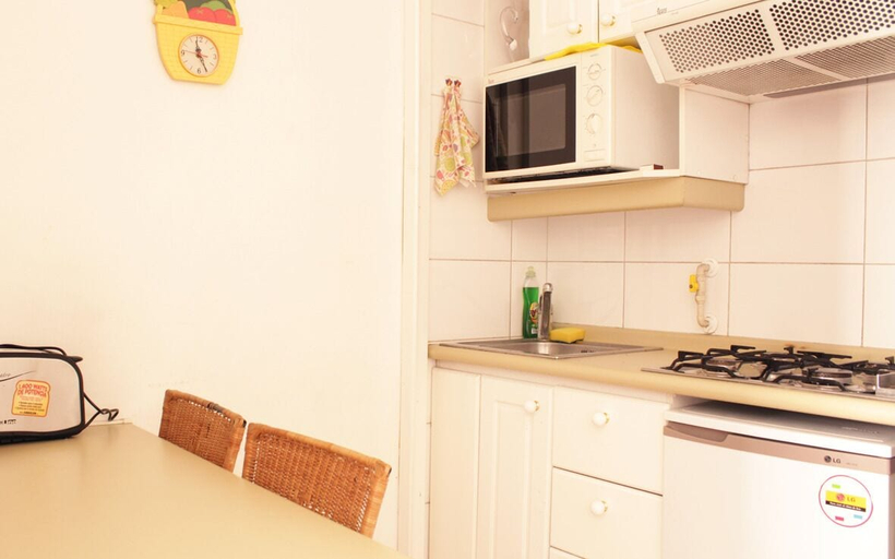 Others 5, Apartamentos Costanera Centre, Santiago
