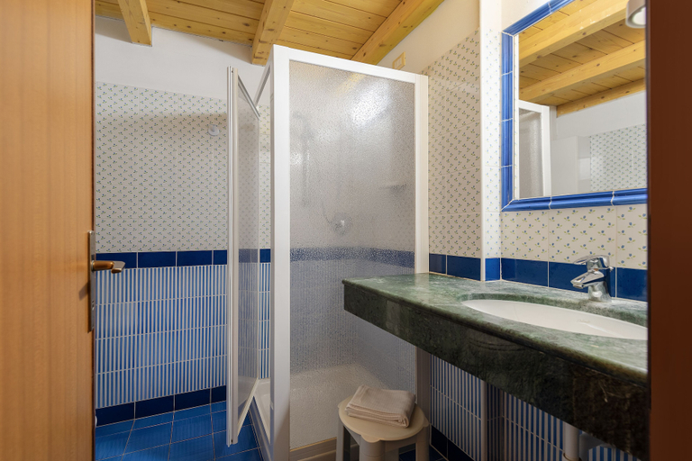 Bathroom 4, Hotel Palme & Suite, Verona
