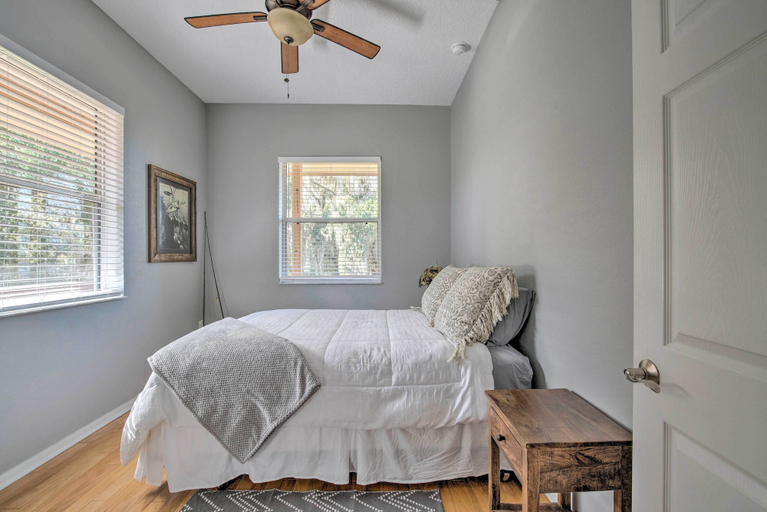 Bedroom 3, Lakefront Crystal River Home w/ Private Dock!, Citrus