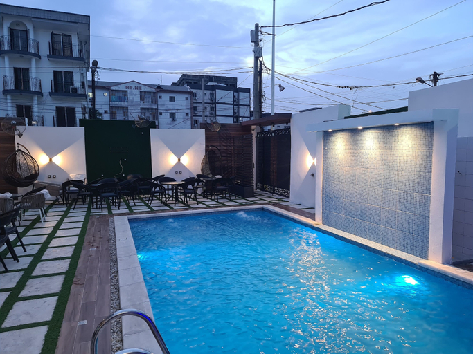Sport & Beauty 2, SUNA'A HOME BONAPRISO, Wouri
