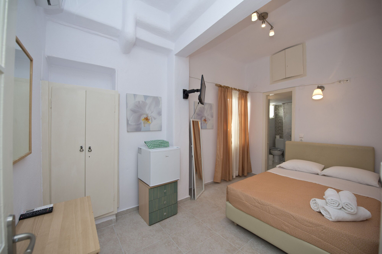 Bedroom 4, Karboni Hotel, South Aegean