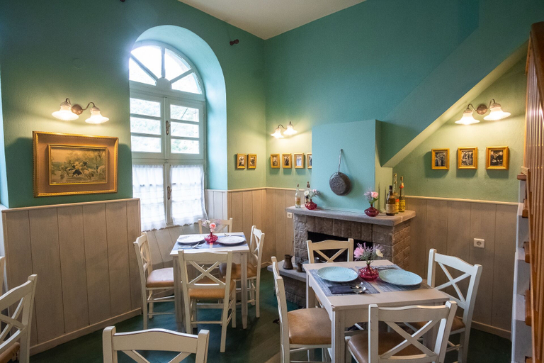 Food & Drinks 5, Old School Hotel, Epirus