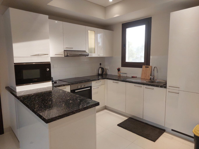 Others 4, Hawana Twin Residences M2, Taqah