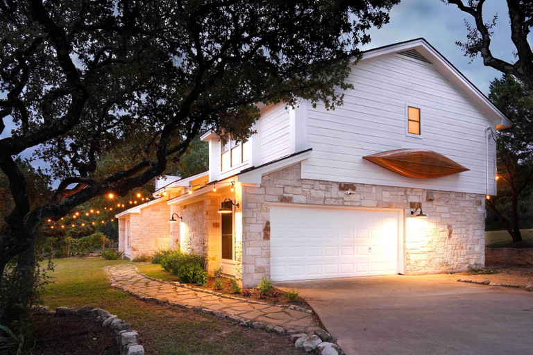 Exterior & Views 1, Shaded Getaway w/ BBQ & Fire Pit in Austin!, Travis