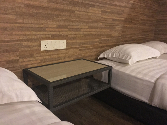 Bedroom 13