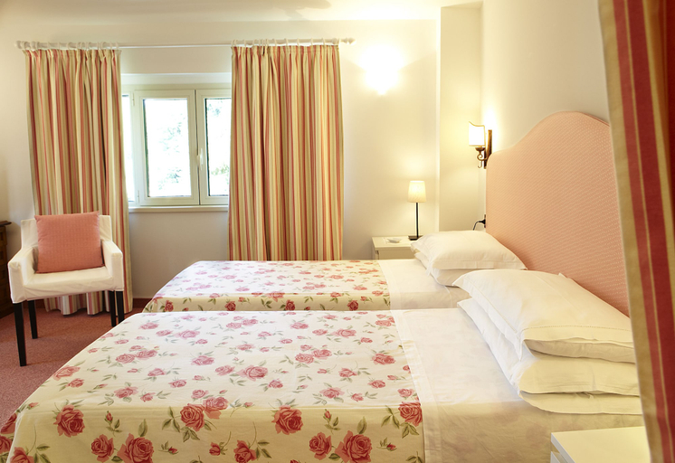 Bedroom 2, Albergo Milano, Como