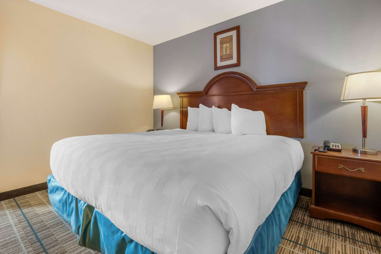 Bedroom 3, MainStay Suites Grantville - Hershey North, Dauphin