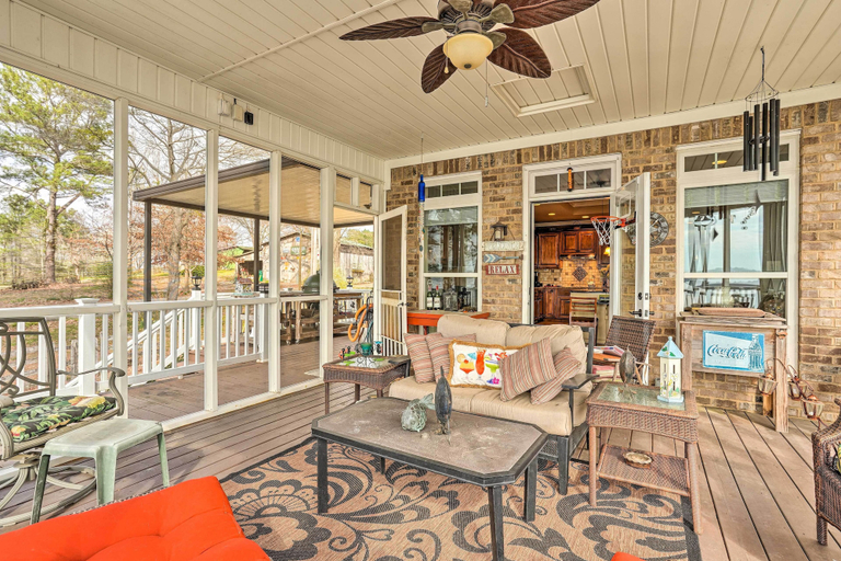 Others 5, Lakefront House w/ Game Room, Deck & Views!, Cherokee