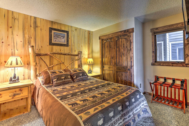 Bedroom 3, Ski-in/ski-out Granby Ranch Escape With Balcony!, Grand