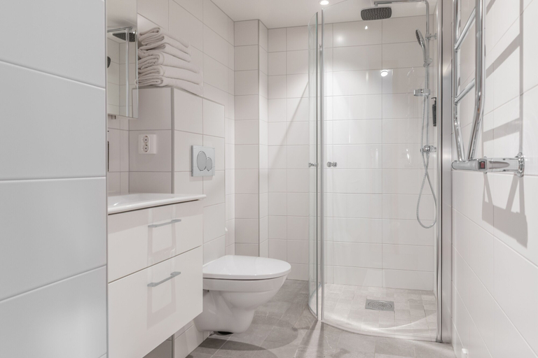 Bathroom 4, The More Hotel Västra Hamnen, Malmö