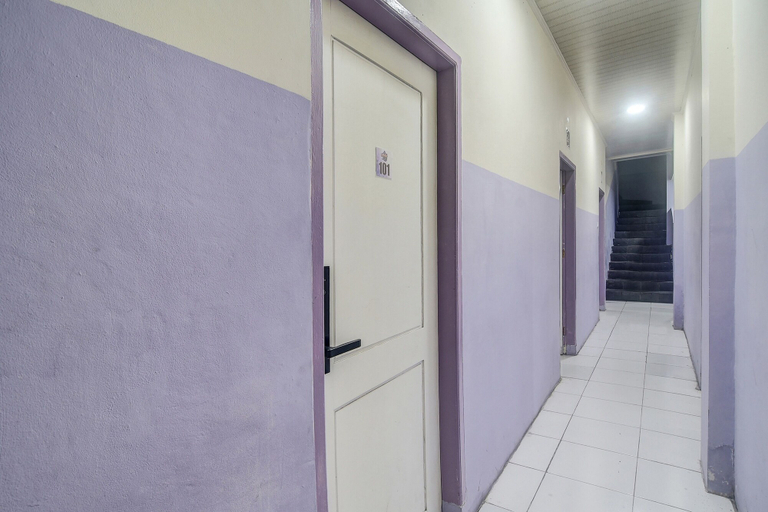 Others 4, Hotel O Superstar Kost Dan Homestay, Tomohon