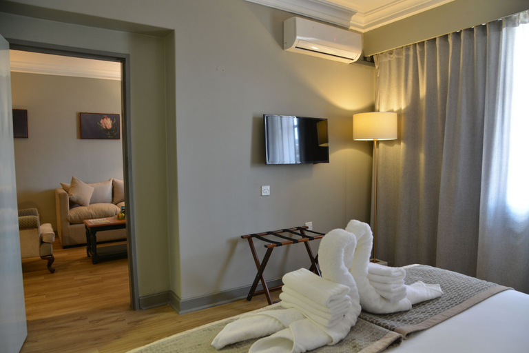 Bedroom 4, Cresta Jameson, Harare