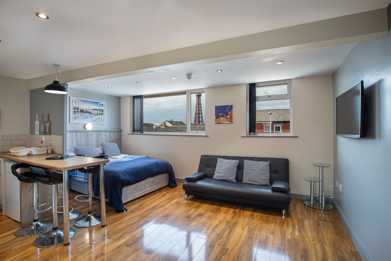 Others 3, Blackpool Abode - Seaside Suites, Blackpool