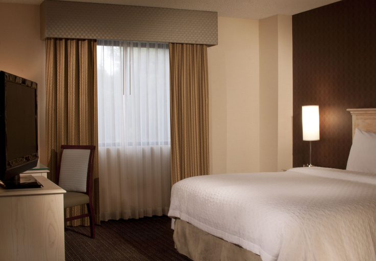Bedroom 3, Embassy Suites by Hilton Las Vegas, Clark