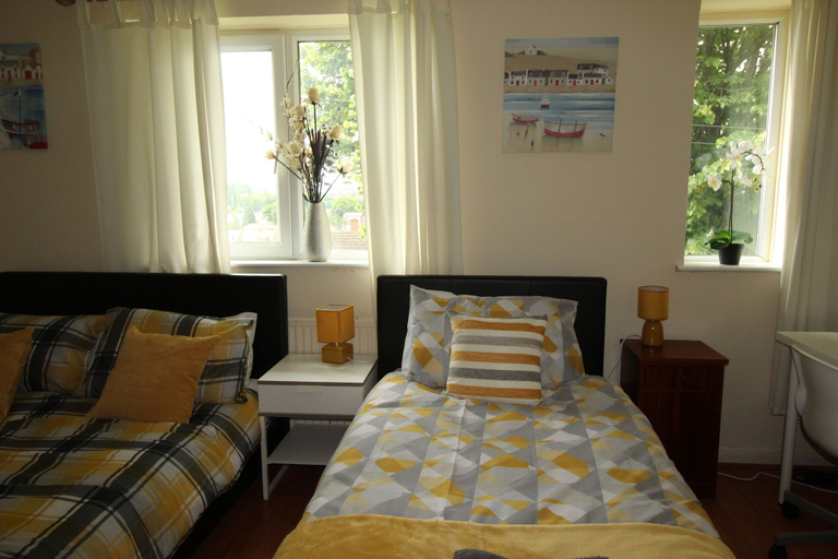 Bedroom 3, Cowsley House, Derby