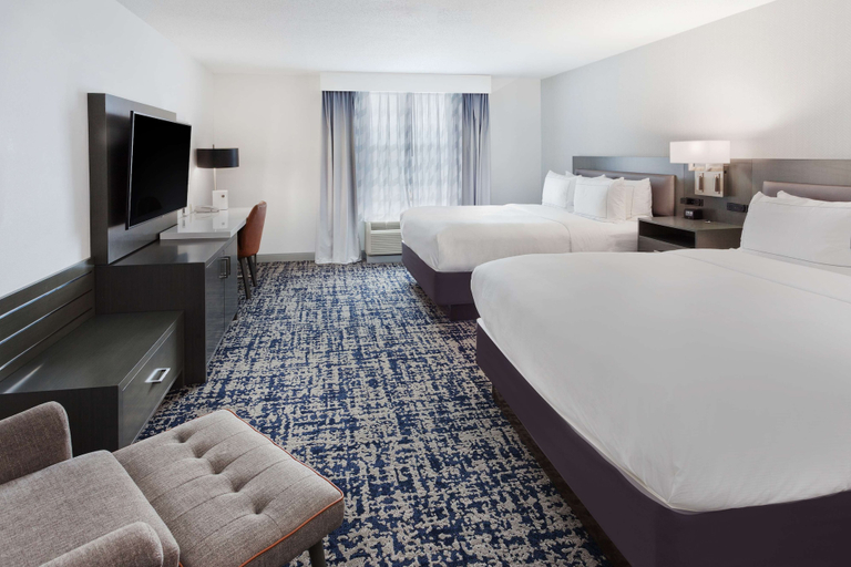 Bedroom 3, DoubleTree by Hilton Dothan, AL, Houston