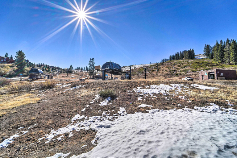 Exterior & Views 2, Walk to Ski Resort: Tahoe Donner Studio w/ Balcony, Nevada