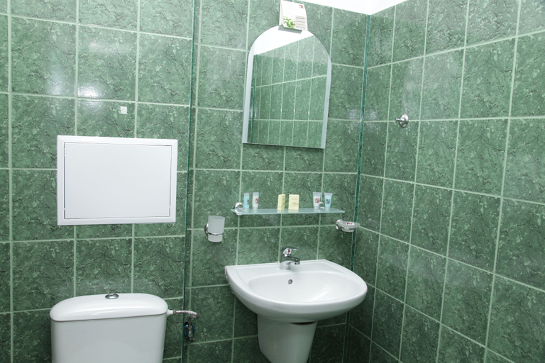 Bathroom 4, Hotel Zaara, Nesebar