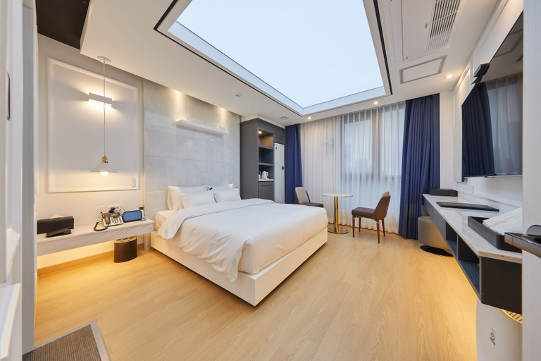 Bedroom 2, Hotel Hive Inn, Jangseong