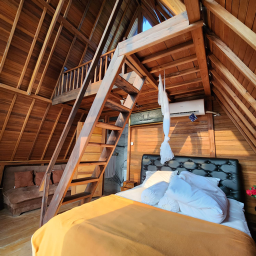 Resort & Resto Talaga Sundayana