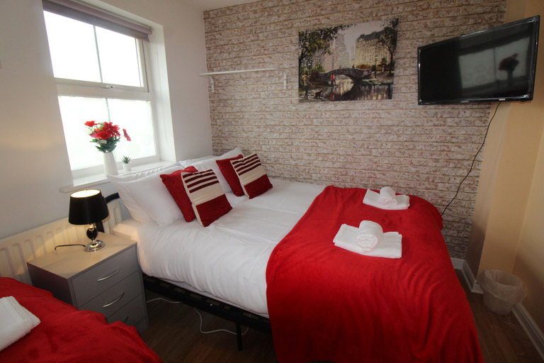 Bedroom 4, Harriers Grove House, Nottinghamshire