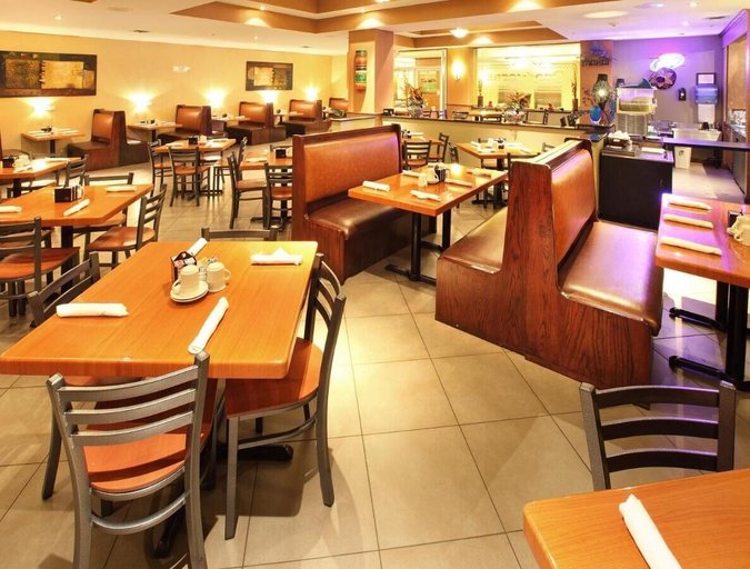 Food & Drinks 4, Hyatt House Bentonville/Rogers, Benton