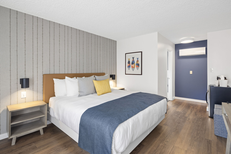 Bedroom 4, Sea Harbor Hotel, San Diego