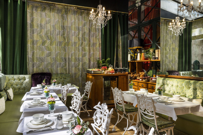 Food & Drinks 5, Hotel des Marronniers, Paris