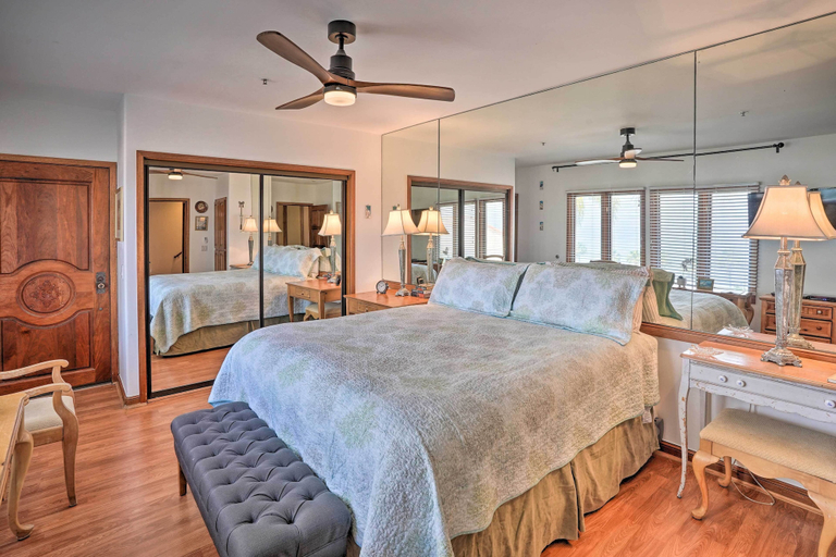 Bedroom 4, Quiet Avalon Getaway Villa w/ Ocean View & Balcony, Los Angeles