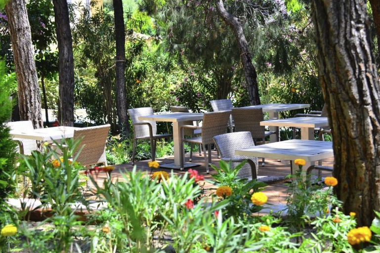 Restaurant 3, Pine Villas & Apartments Kusadasi, Kuşadası