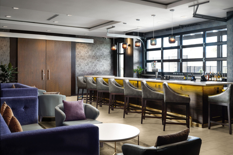 Food & Drinks 5, SpringHill Suites by Marriott Milpitas Silicon Valley, Santa Clara