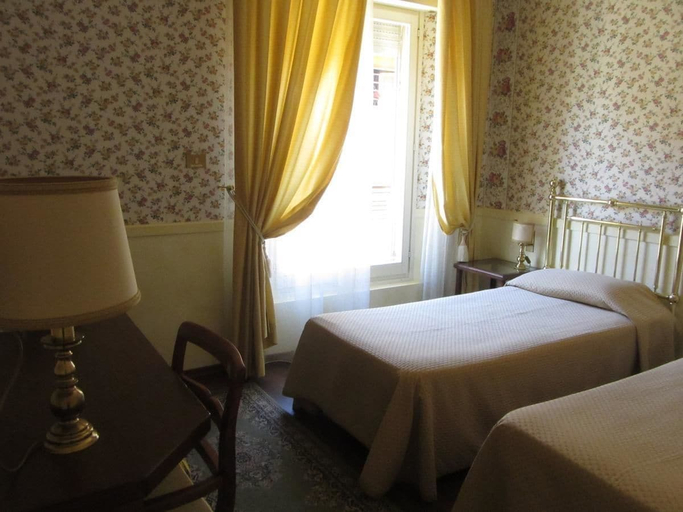 Bedroom 4, Hotel Roma, Bologna