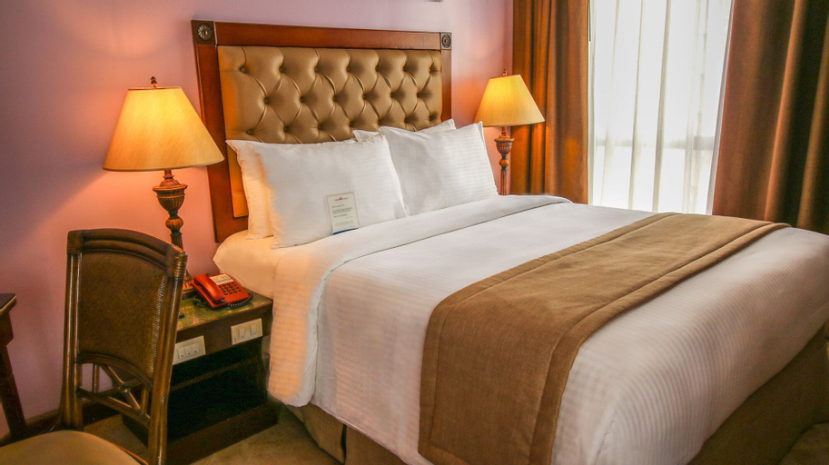 Bedroom 30