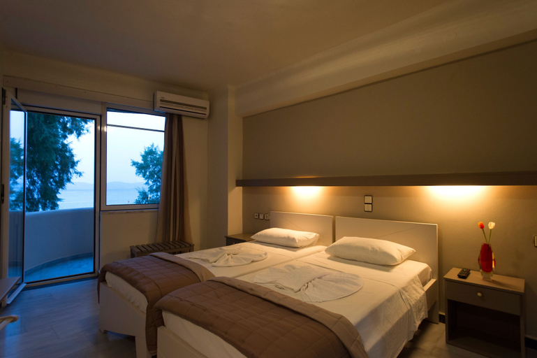 Bedroom 3, Seafalios Apartments, Crete