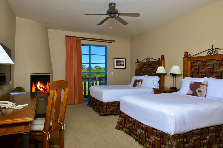 Bedroom 3, Lodge On The Desert, Pima