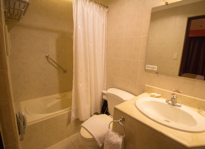 Bathroom 4