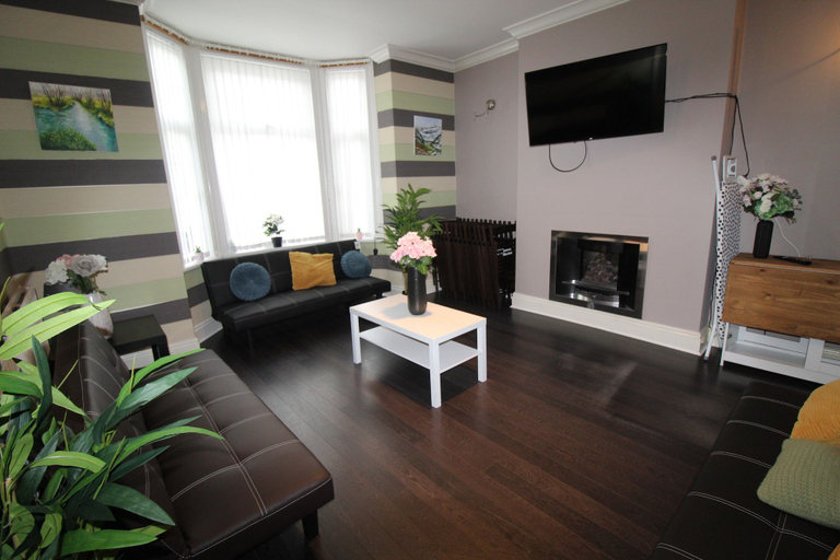 Others 5, St Anns House, Rotherham