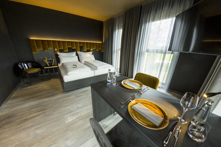 Bedroom 3, My Home My Hotel Rosenheim, Rosenheim