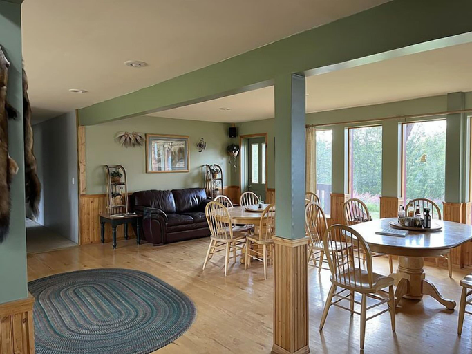 Others 3, Bentalit Lodge, Matanuska-Susitna