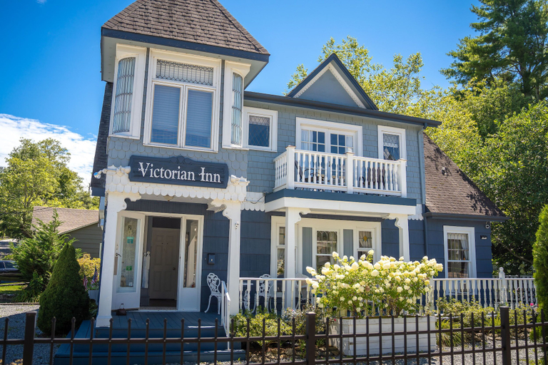 Exterior & Views 2, The Victorian Inn Blowing Rock, Watauga
