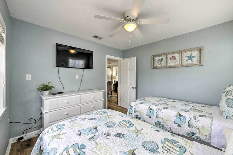 Bedroom 3, Breezy PCB Retreat with Direct Beach Access!, Bay
