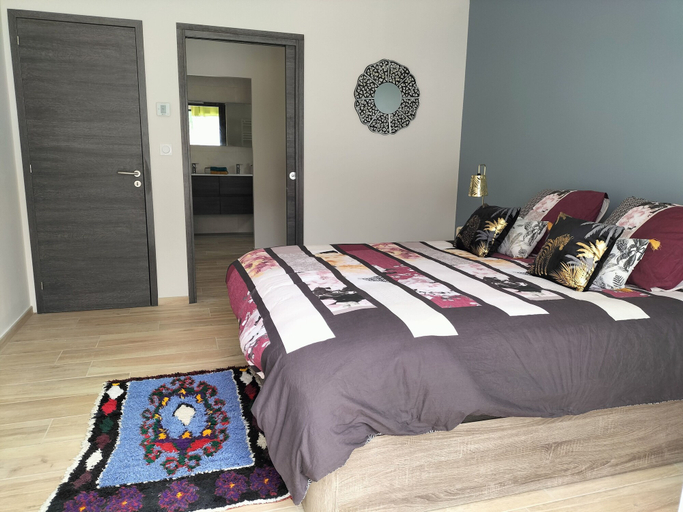 Bedroom 3, Les garrigues Ensoleillées, Aude